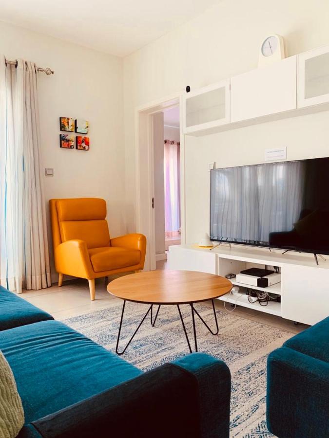 Beachcove Apartment 2 Pereybere Beach Eksteriør bilde