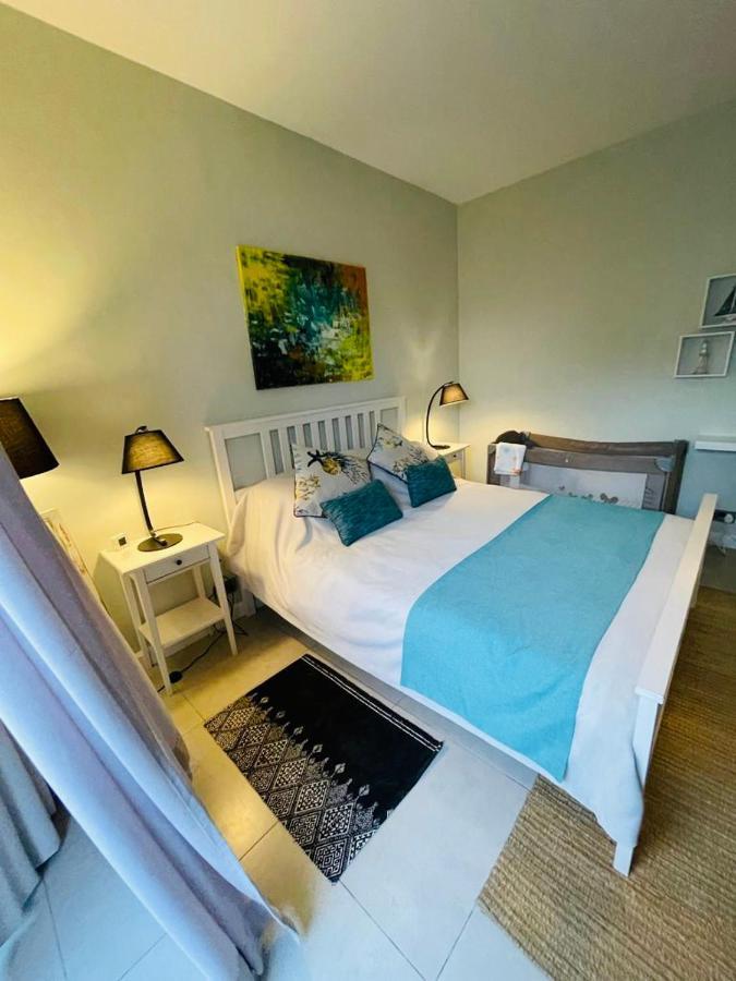Beachcove Apartment 2 Pereybere Beach Eksteriør bilde