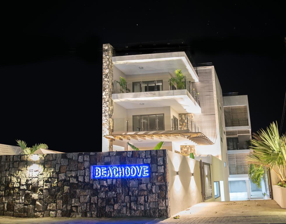 Beachcove Apartment 2 Pereybere Beach Eksteriør bilde